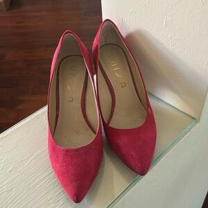 Festive red pumps, by Unisa. 6.5